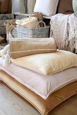 Aix Plaid af overskudsgarn, honning