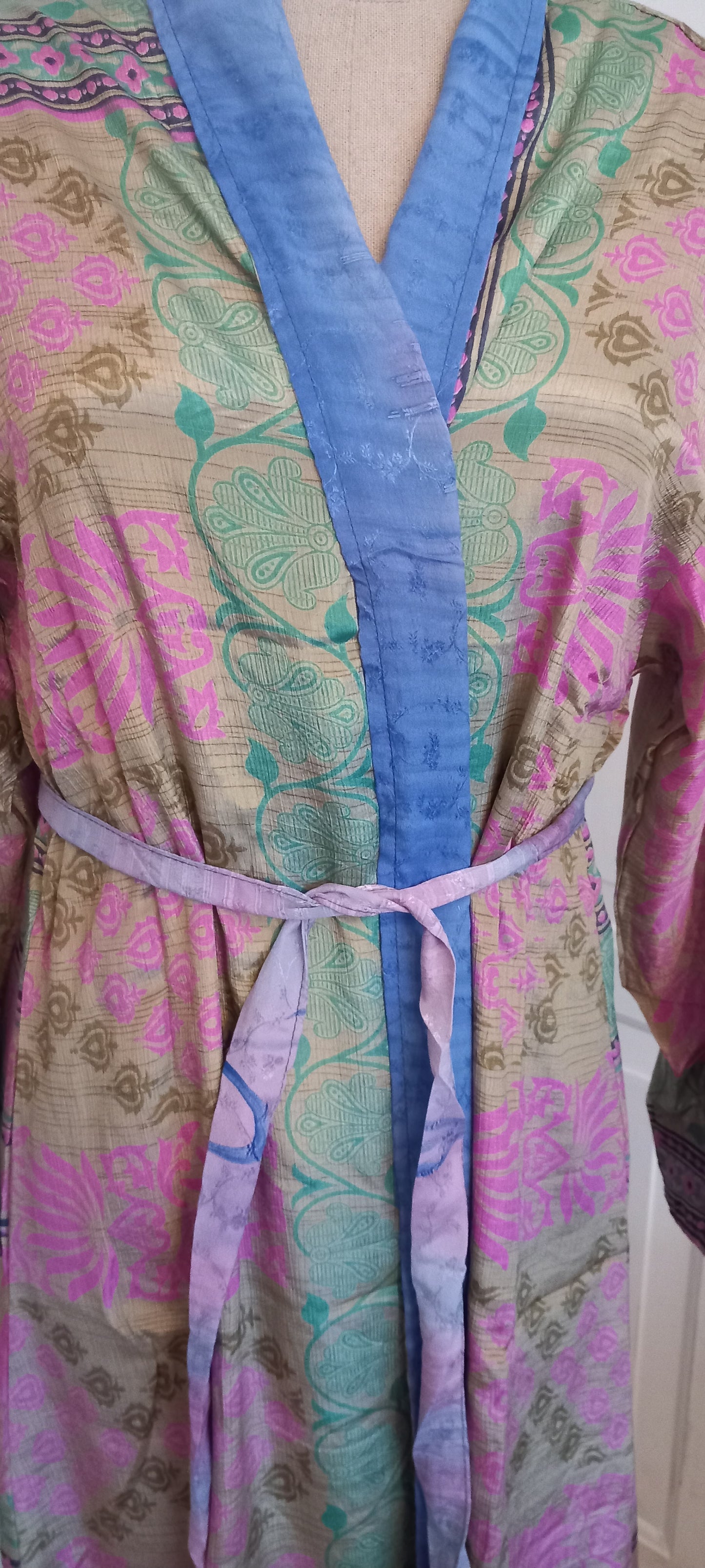 Kimono, 2 i 1, mellem