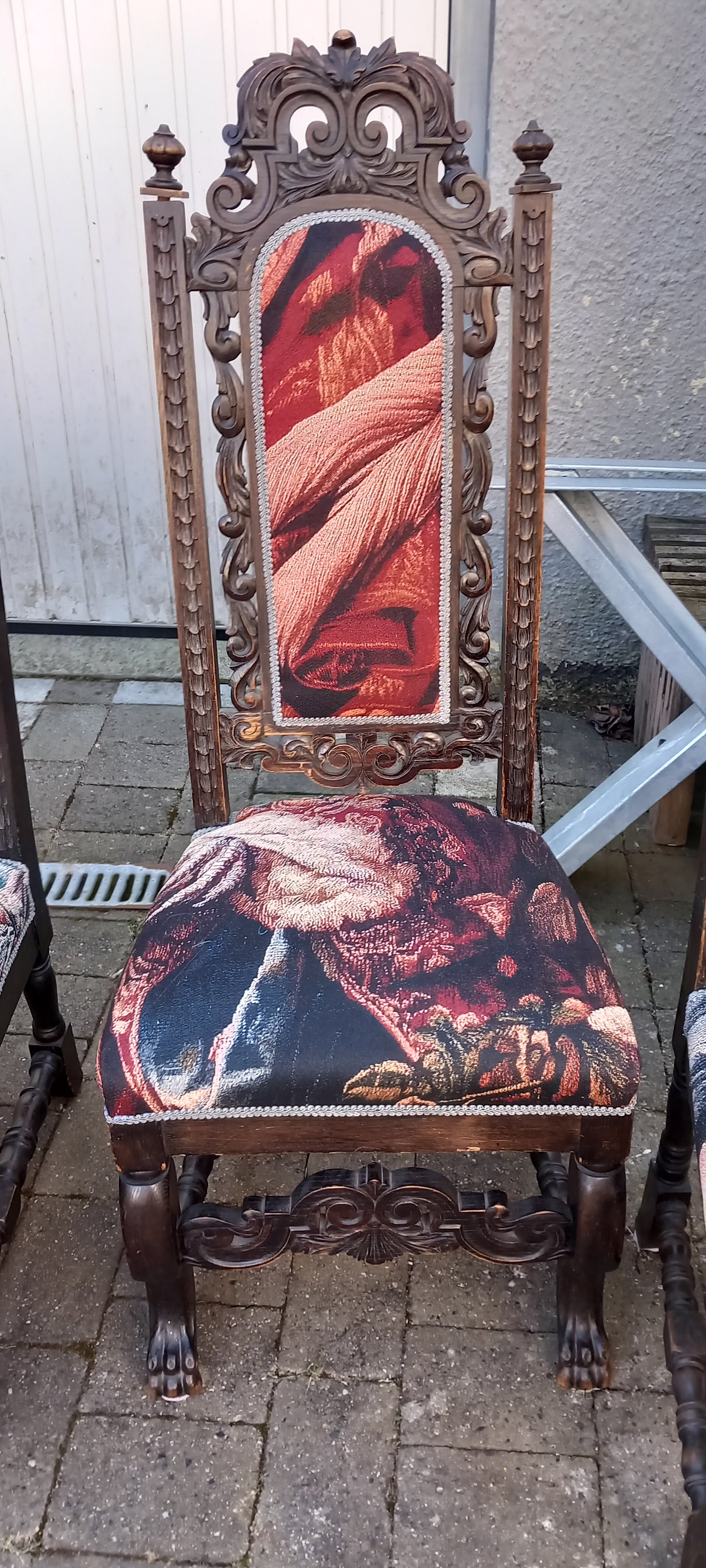 Sostrup slot dronningestole