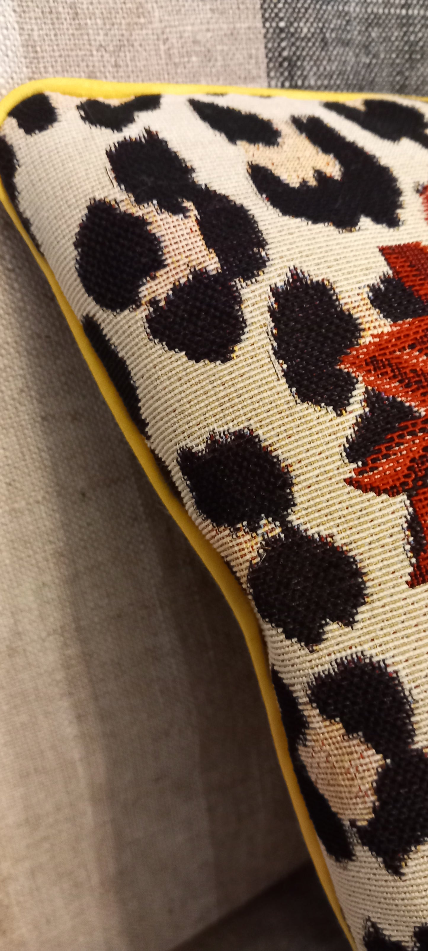 Pude, 2i1, Frida Kahlo/gorbelin