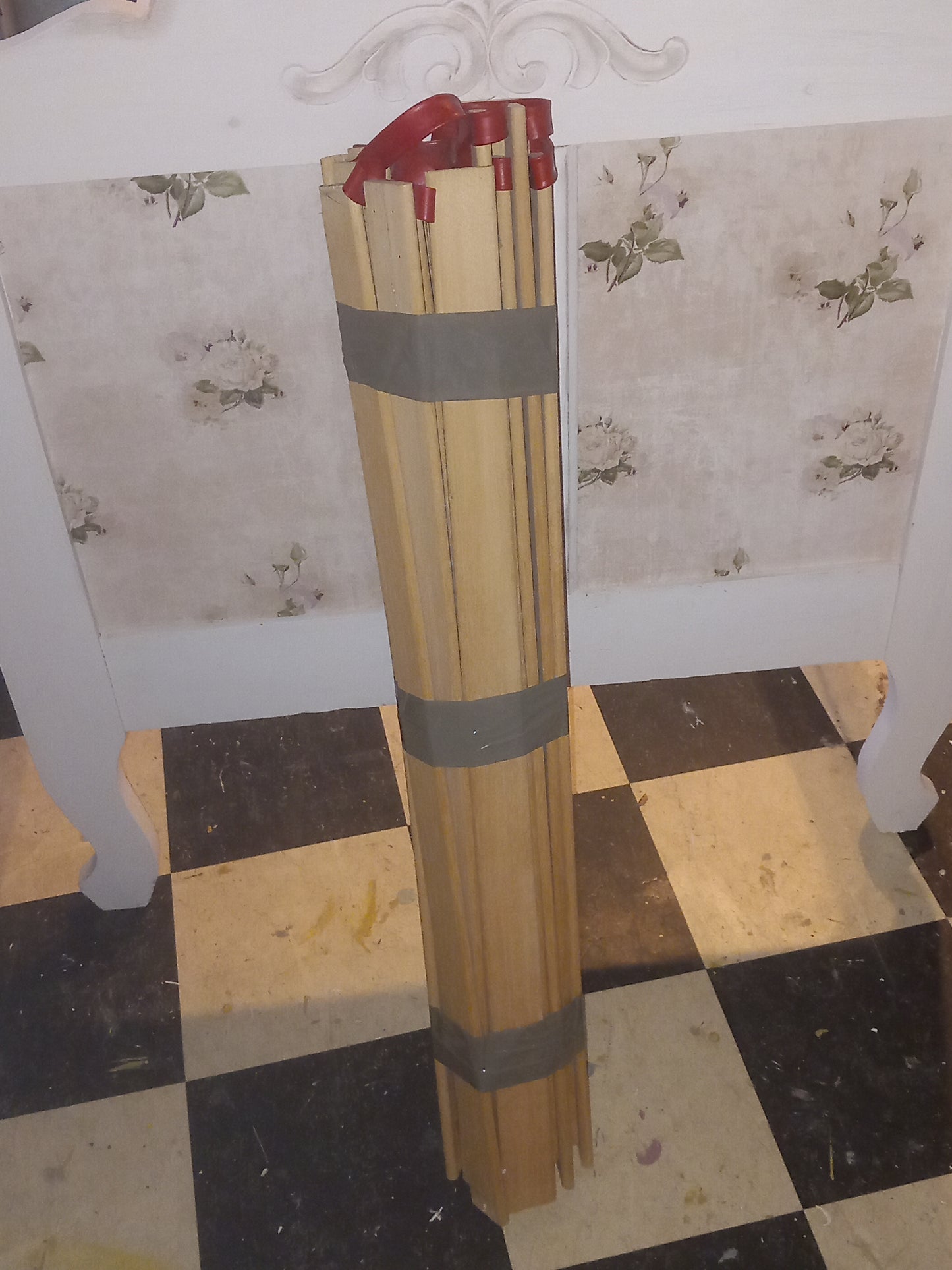 Karlekammerseng, antique rose