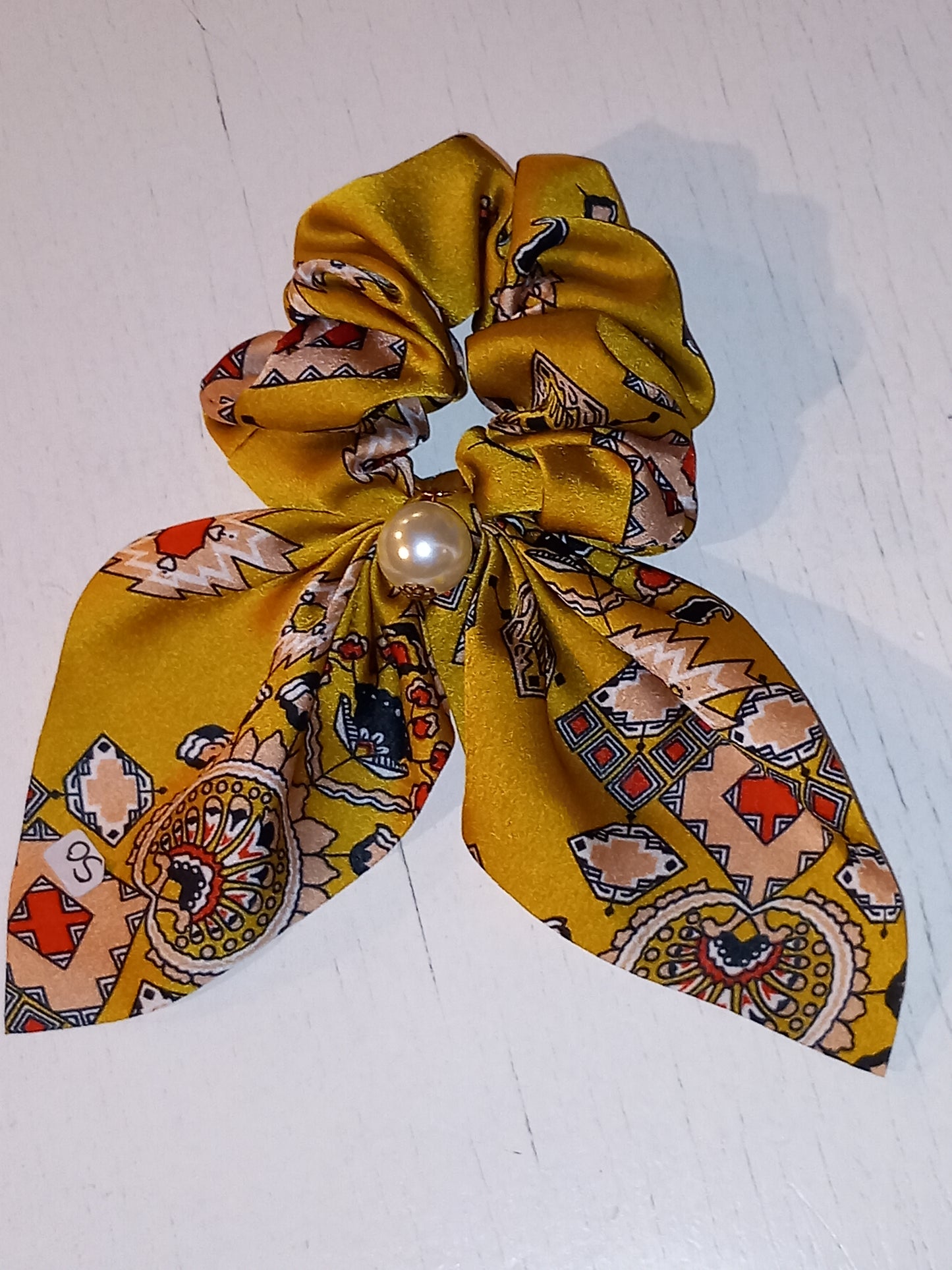 Scrunchie, med perle, flere farver