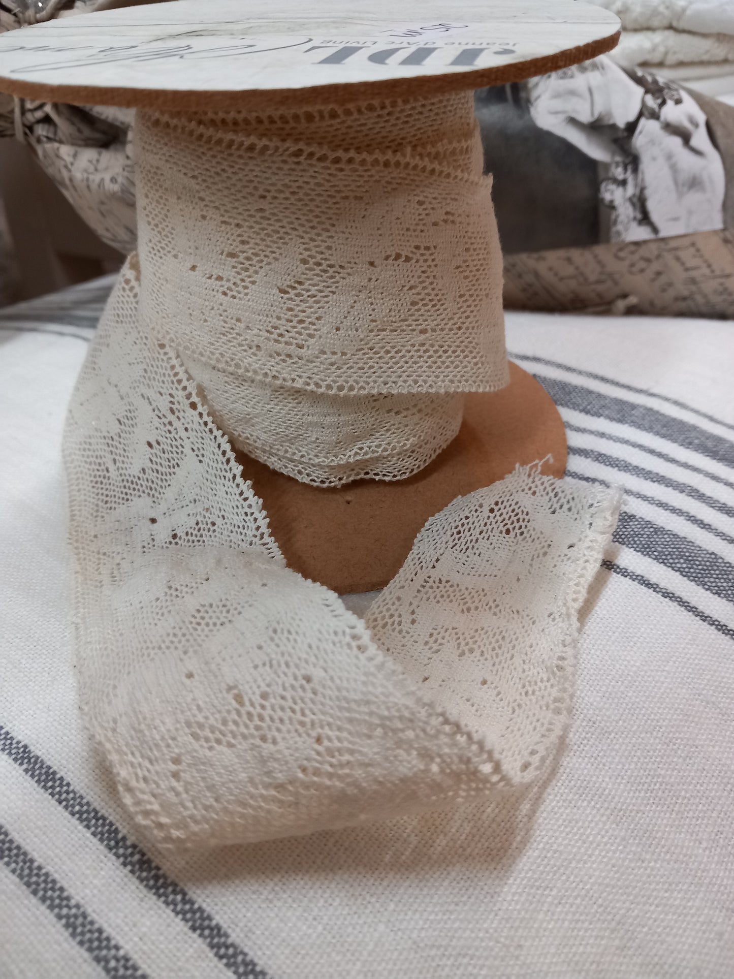 Blonde, 3,6 cm bred, creme