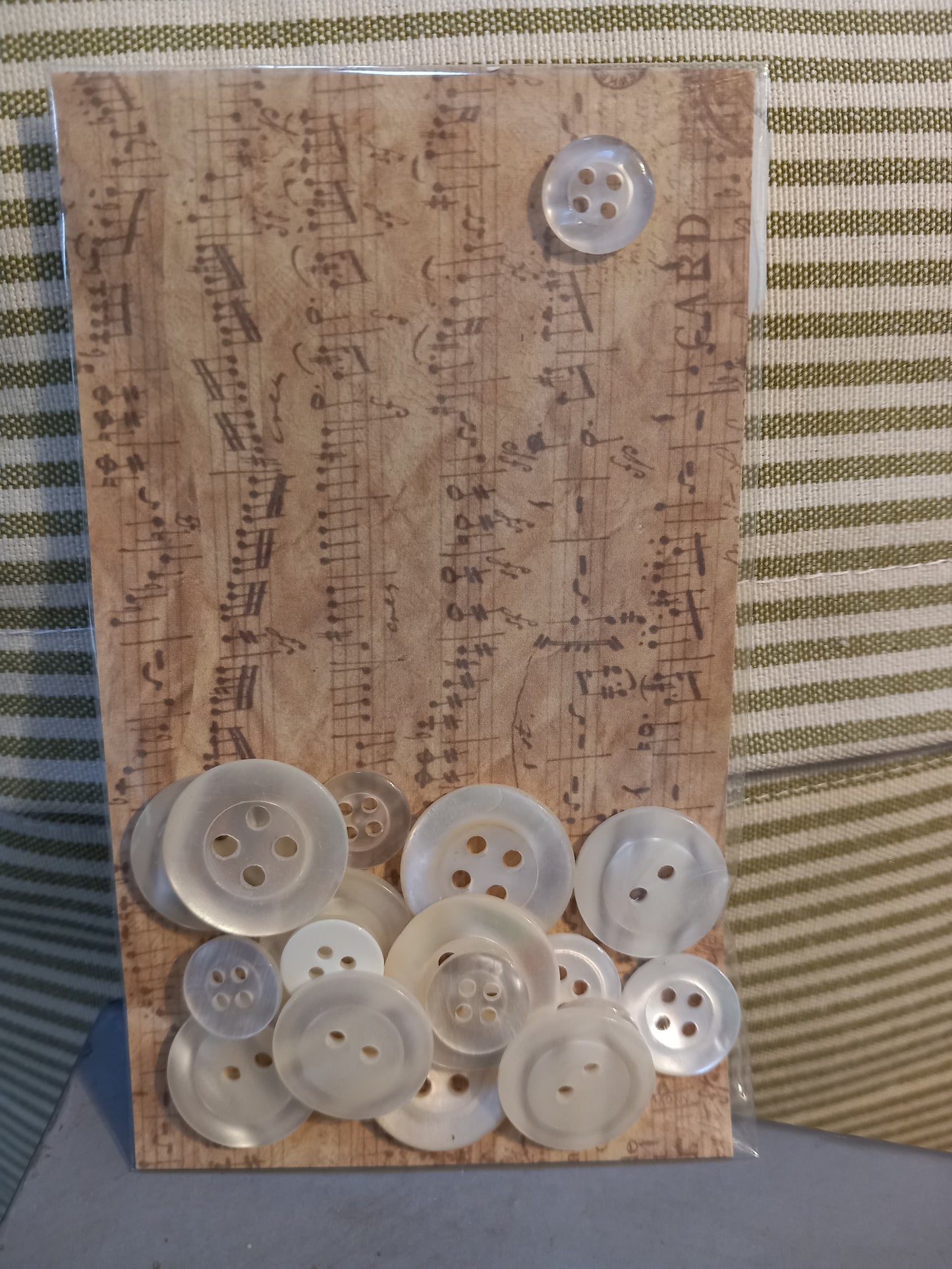 Knapper med perlemor, blandet str