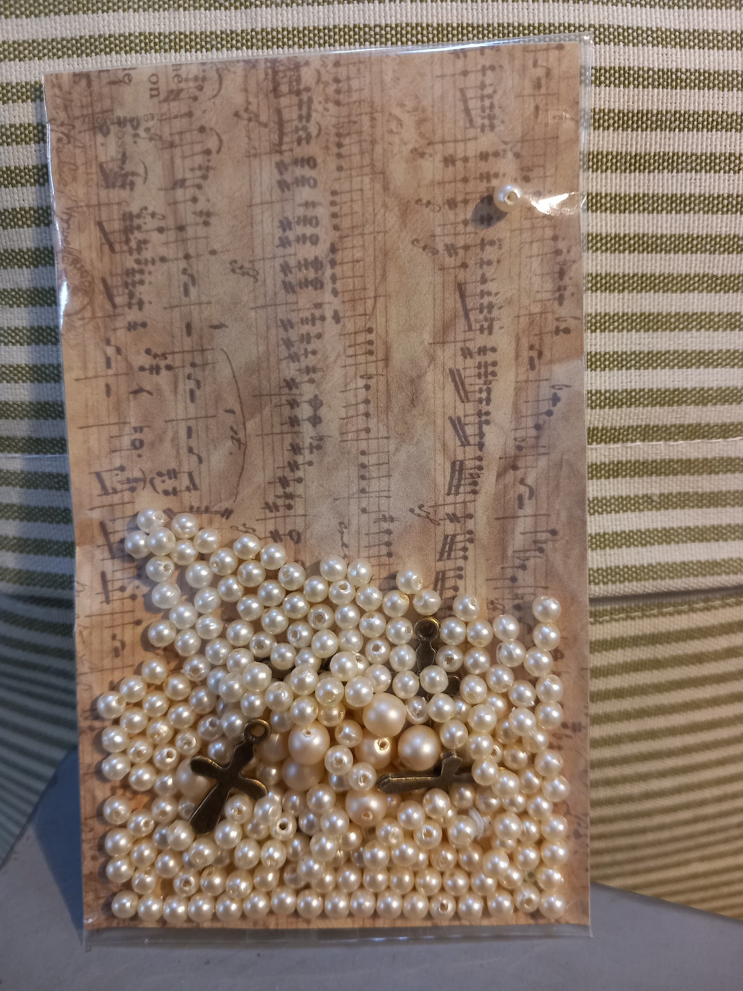 Perlemors perler & kors