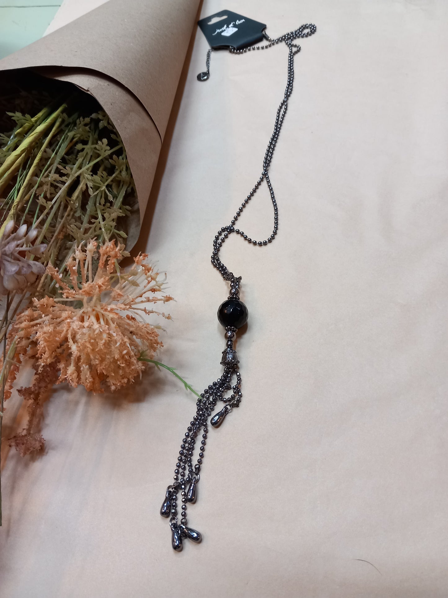 Halskæde, sort perle