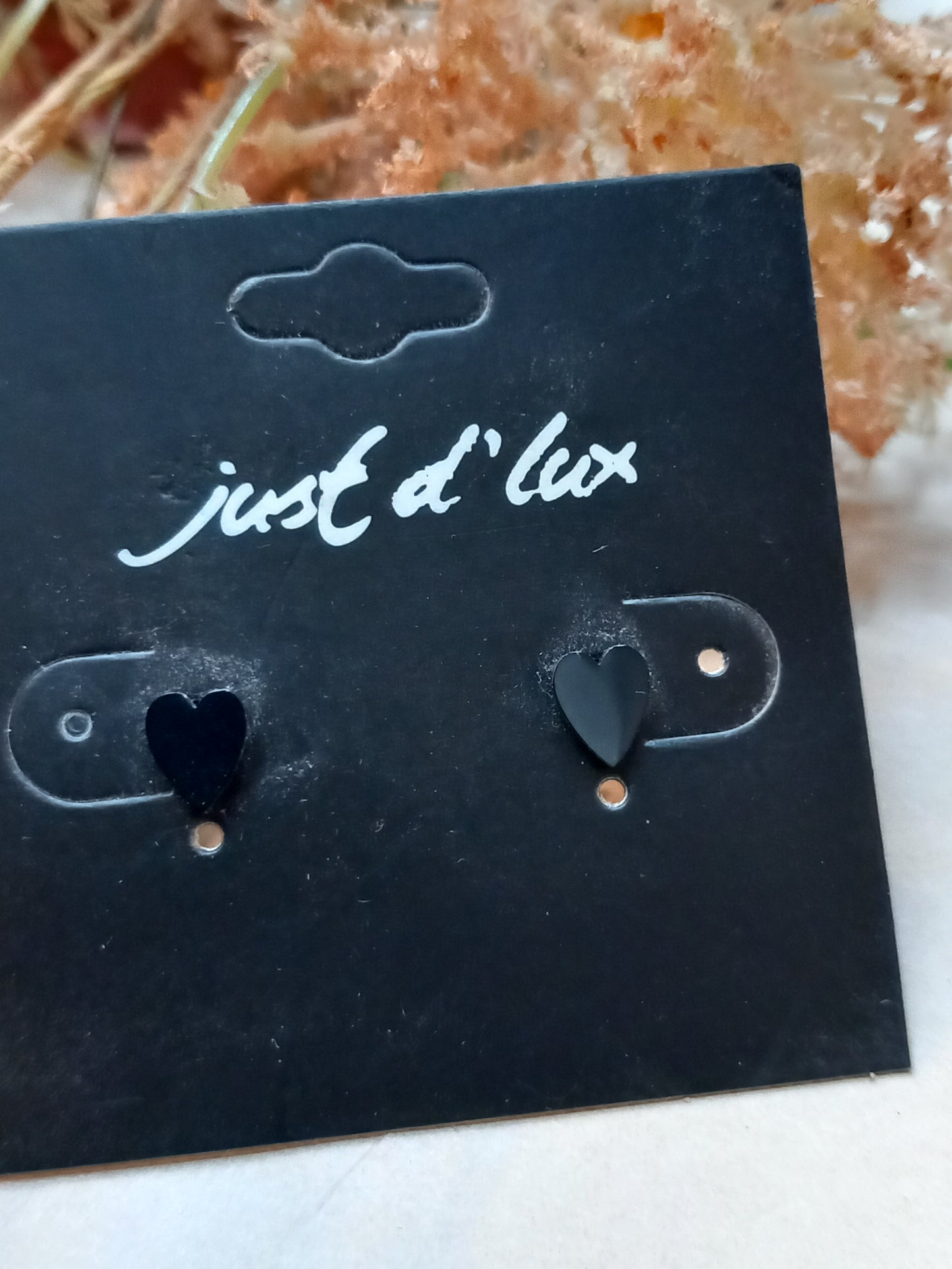 Ørestikker, sort hjerte