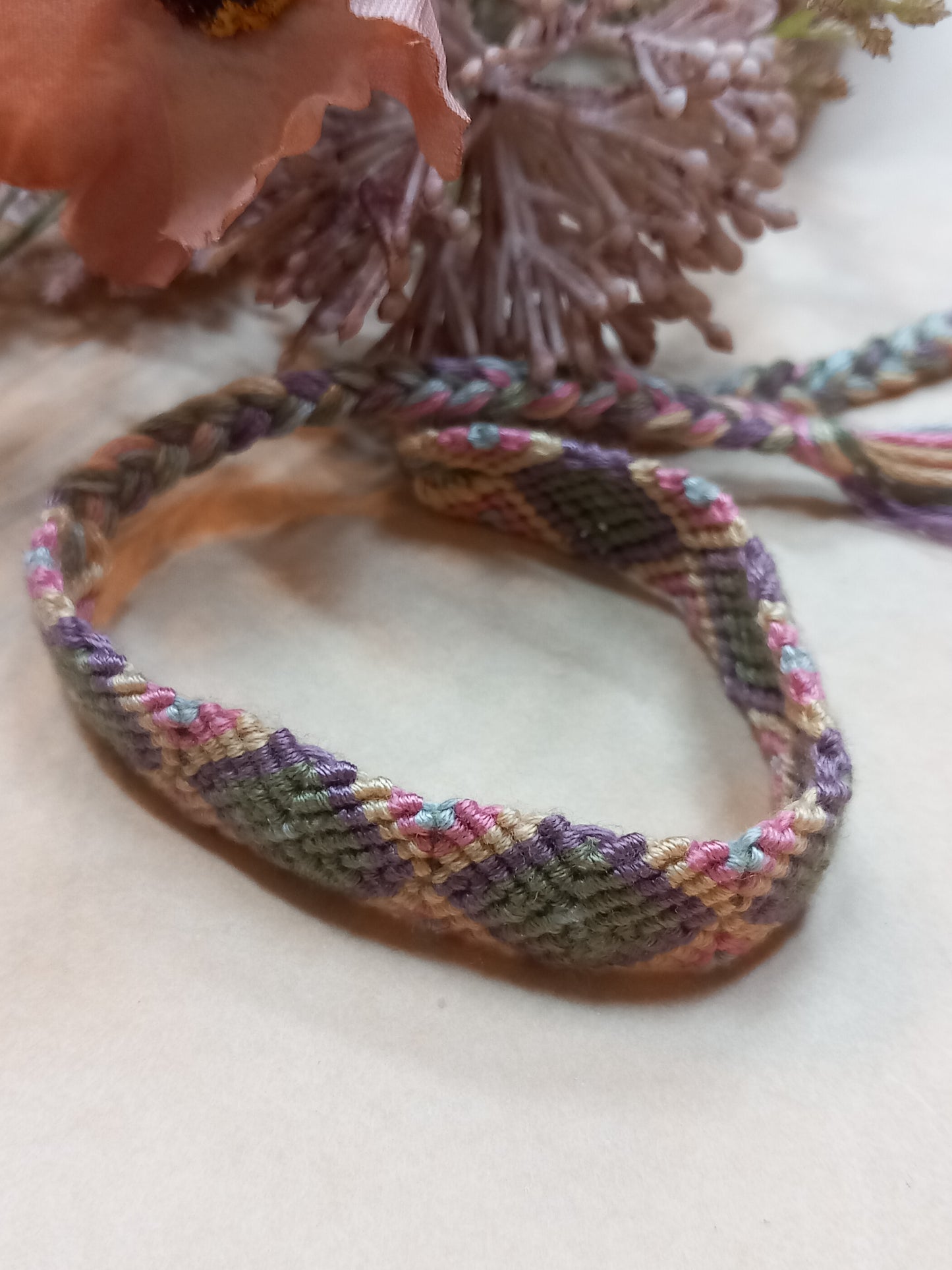 Armbånd, knyttet, flere farver