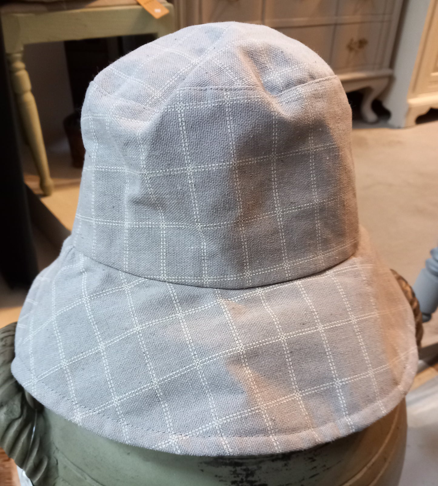 Bøllehat ternet, flere farver