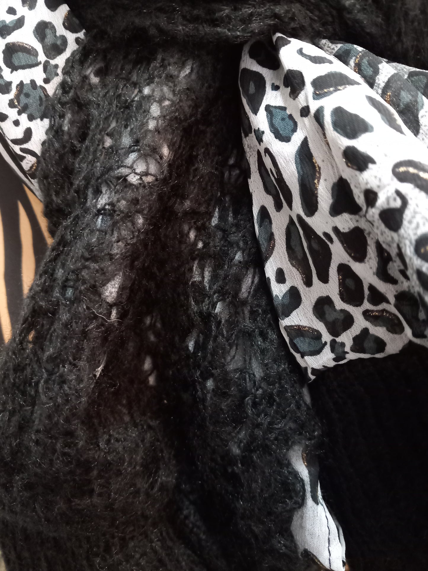 Leo tørklæde, sort