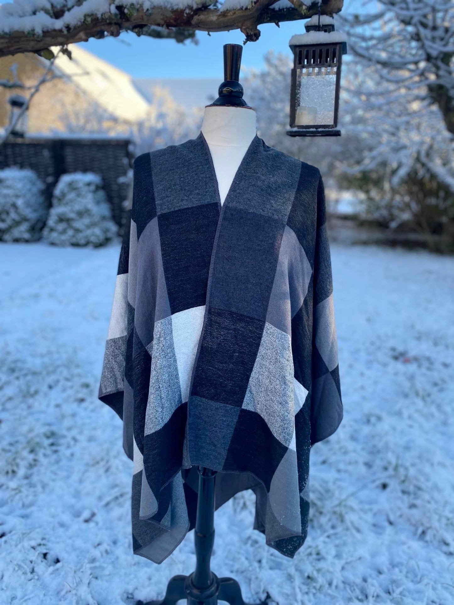 Poncho ternet, flere farver