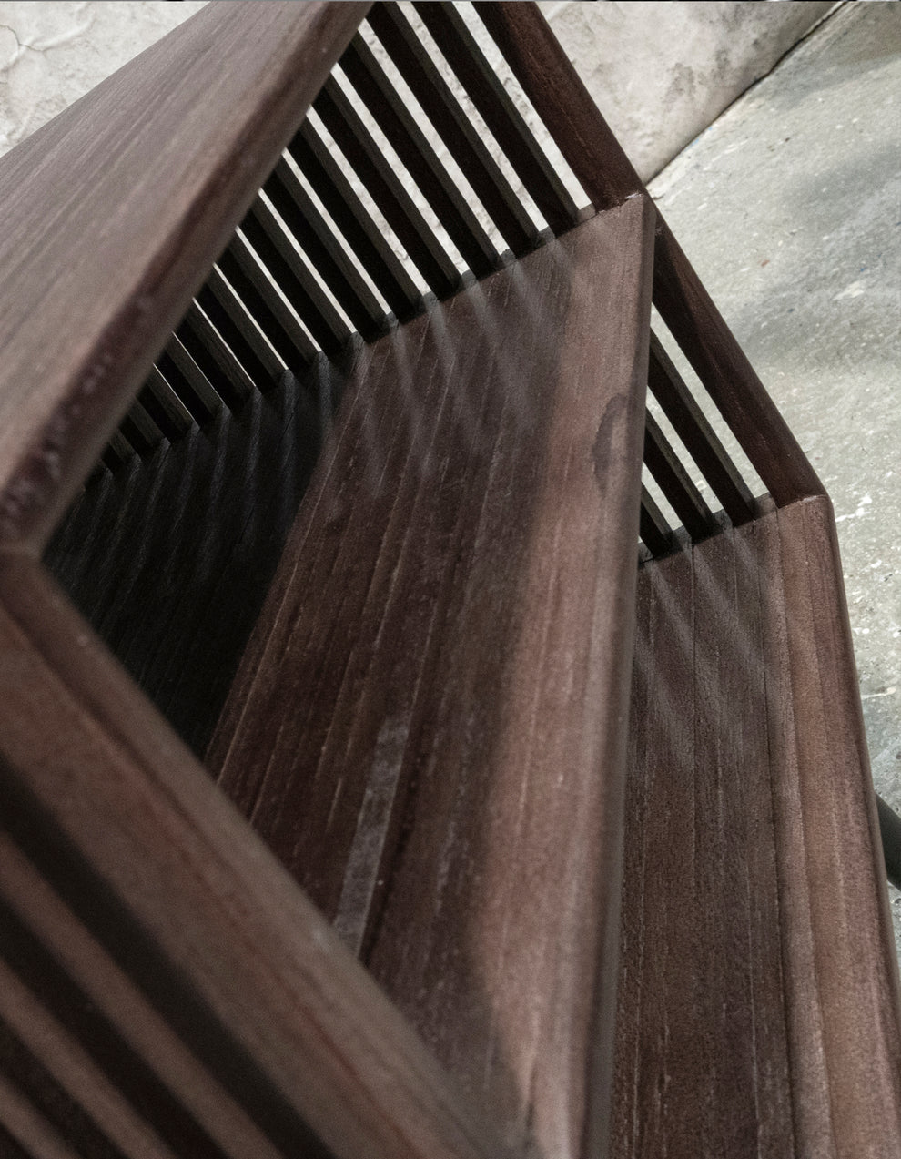 Bord i Genanvendt Teaktræ