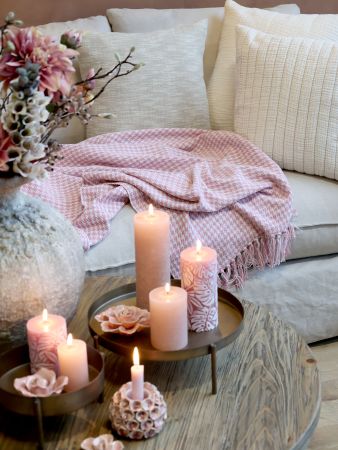 Aix Plaid af overskudsgarn, raspberry