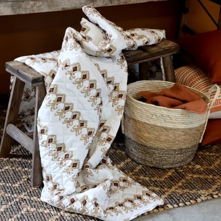 Aix Quilt m. paisleymønster