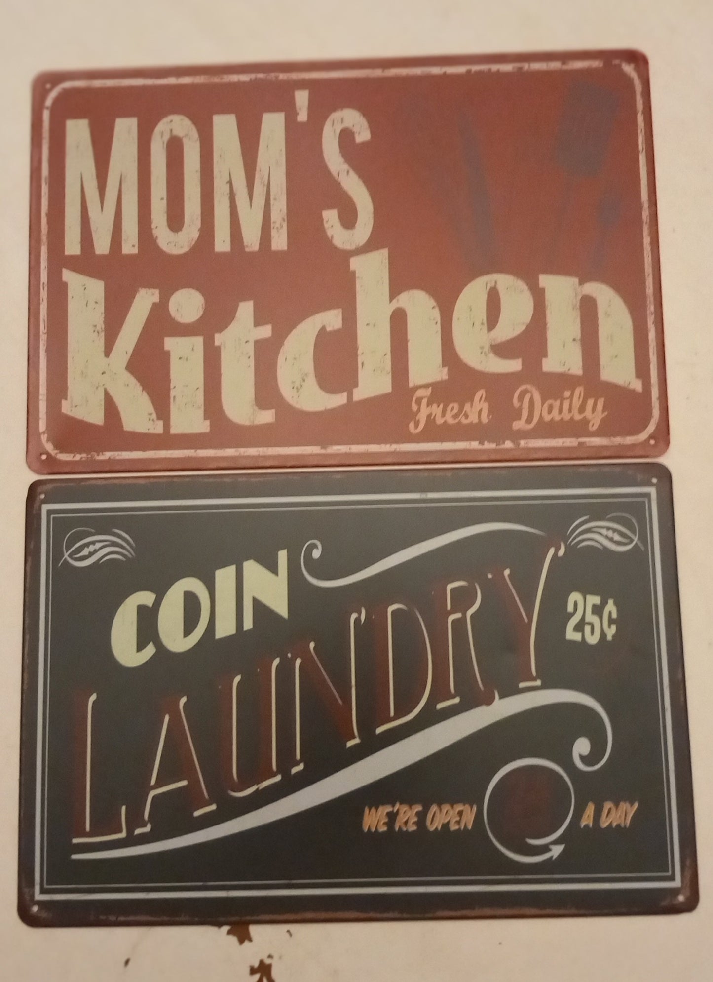 Skilte, laundry og kitchen, 2 stk