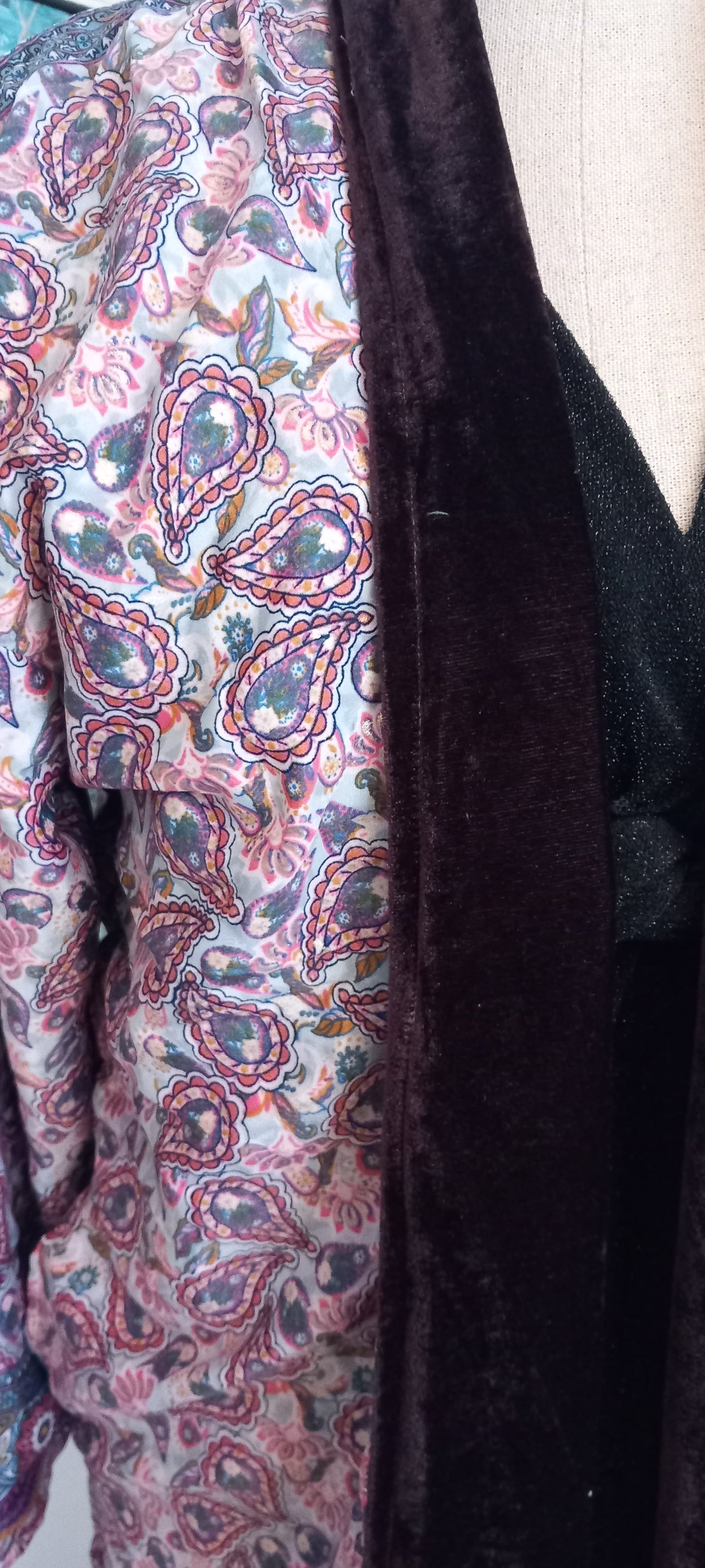 Lang og eksklusiv håndlavet silke/velour Kimono, 1