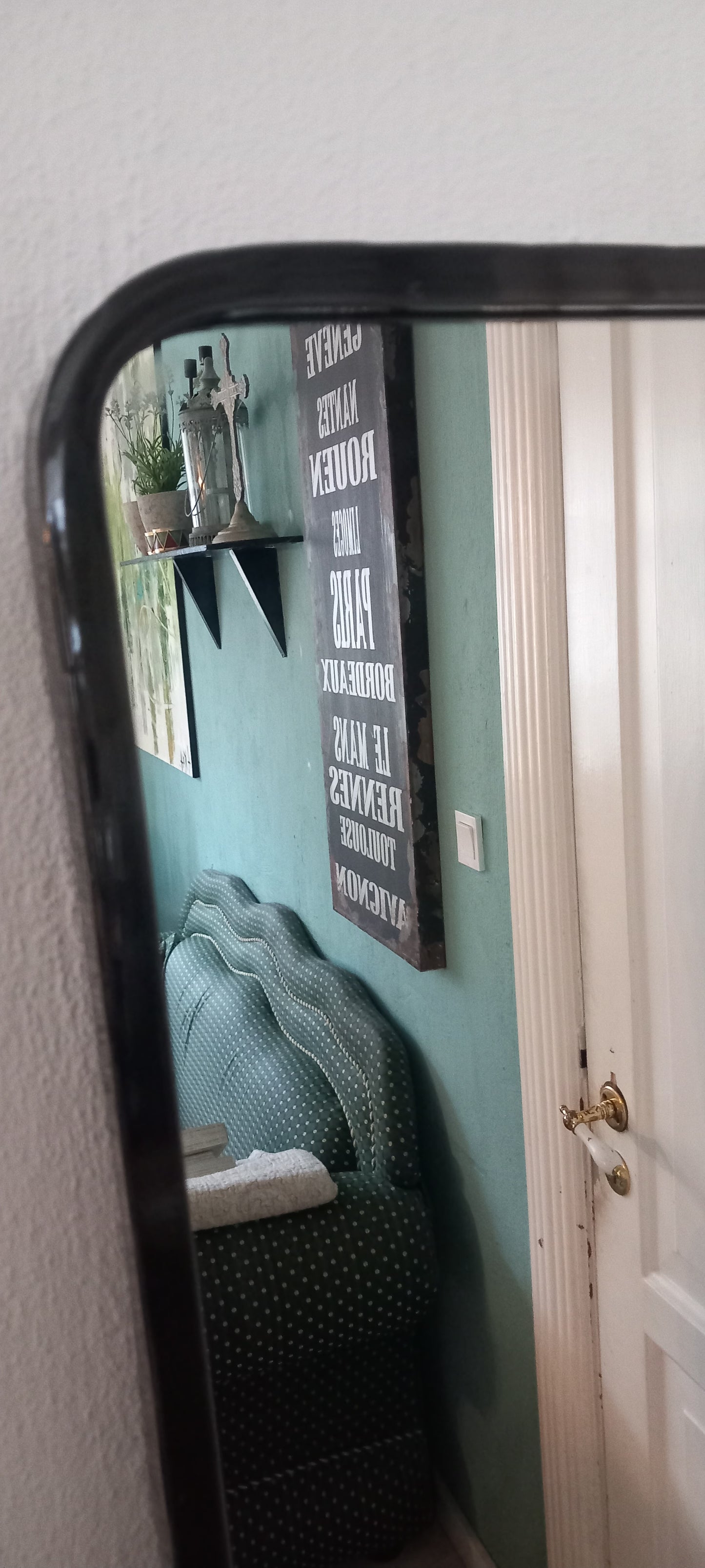 Spejl, jern med træhylde