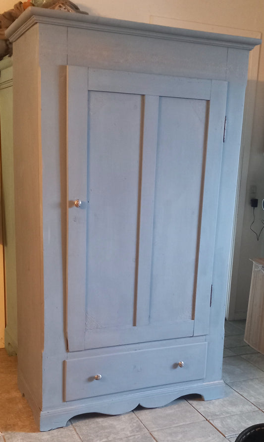 Karlekammerskab, blå