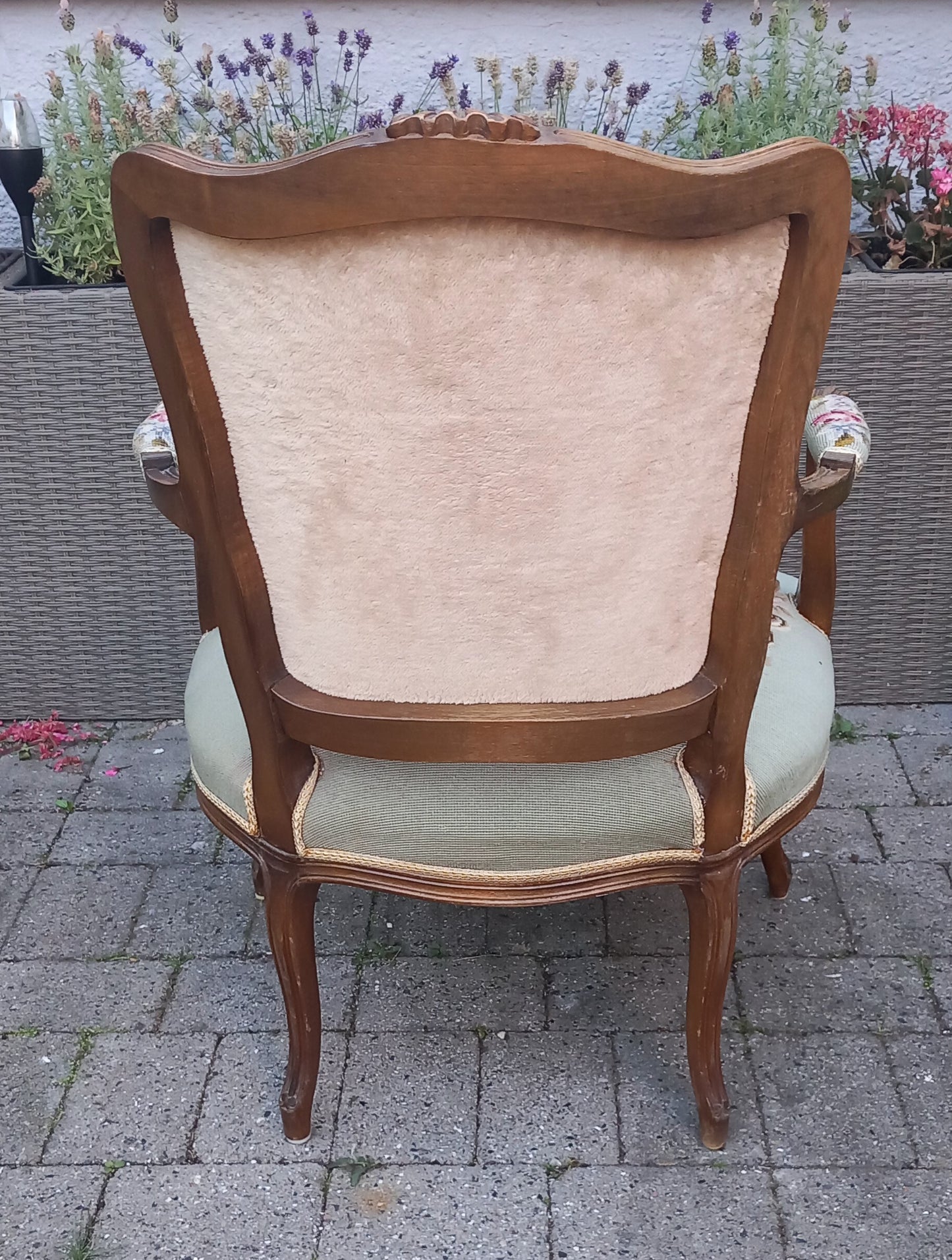 Rokoko stol, smukt broderet