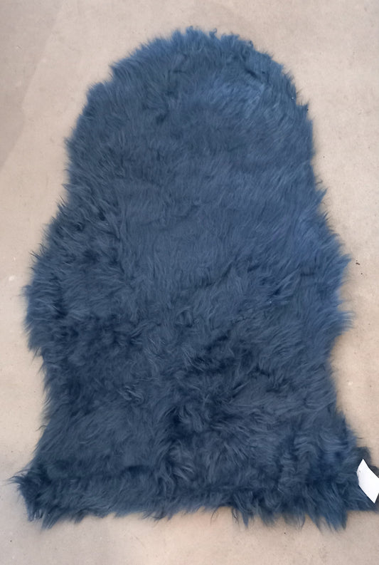 Blødt fakepels-skinds – 60 × 95 cm, mørkeblå
