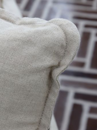 Malo Stol i hør m. 3 puder