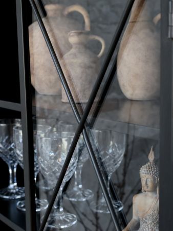 Vitrineskab på hjul m. glaslåger, antique sort