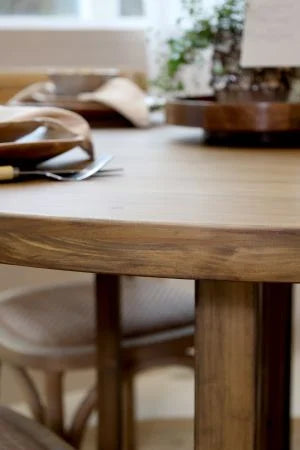 Spisebord m. sammenklappelige stel