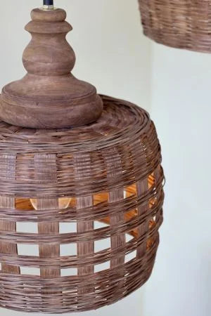 Lampe i rattanflet, natur